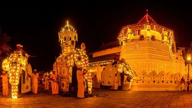 Kandy destination imagery on the Ceylon D Tours website